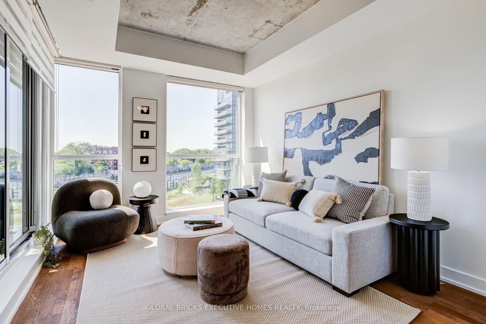 20 Minowan Miikan Lane, Unit 516 thumbnail 8