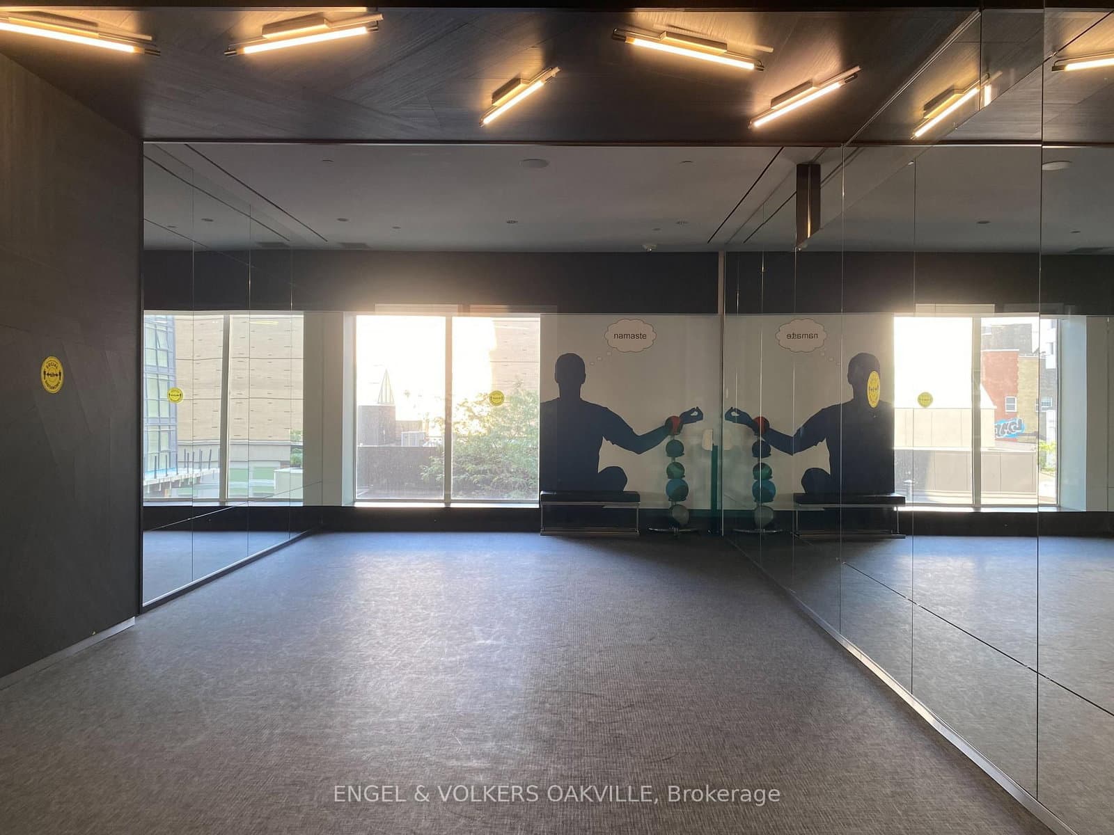 125 Peter Street, Unit 3310 thumbnail 15
