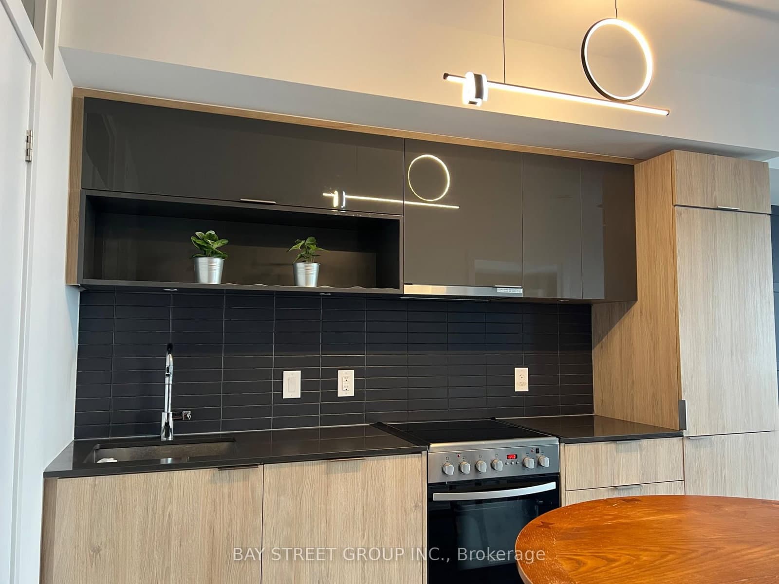 159 Wellesley Street E, Unit 2406 thumbnail 13