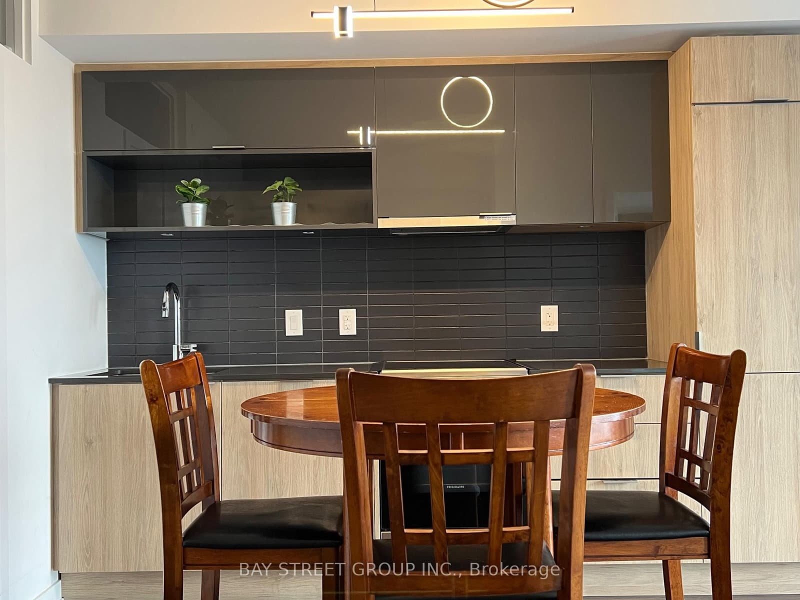159 Wellesley Street E, Unit 2406 thumbnail 14
