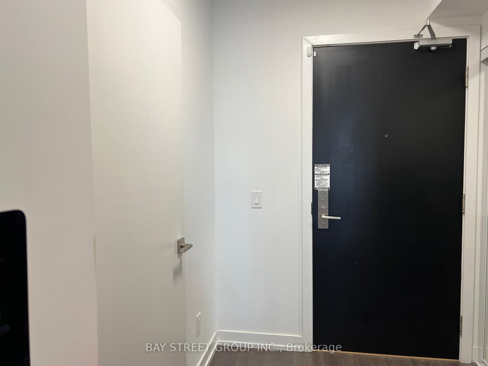 159 Wellesley Street E, Unit 2406 thumbnail 18