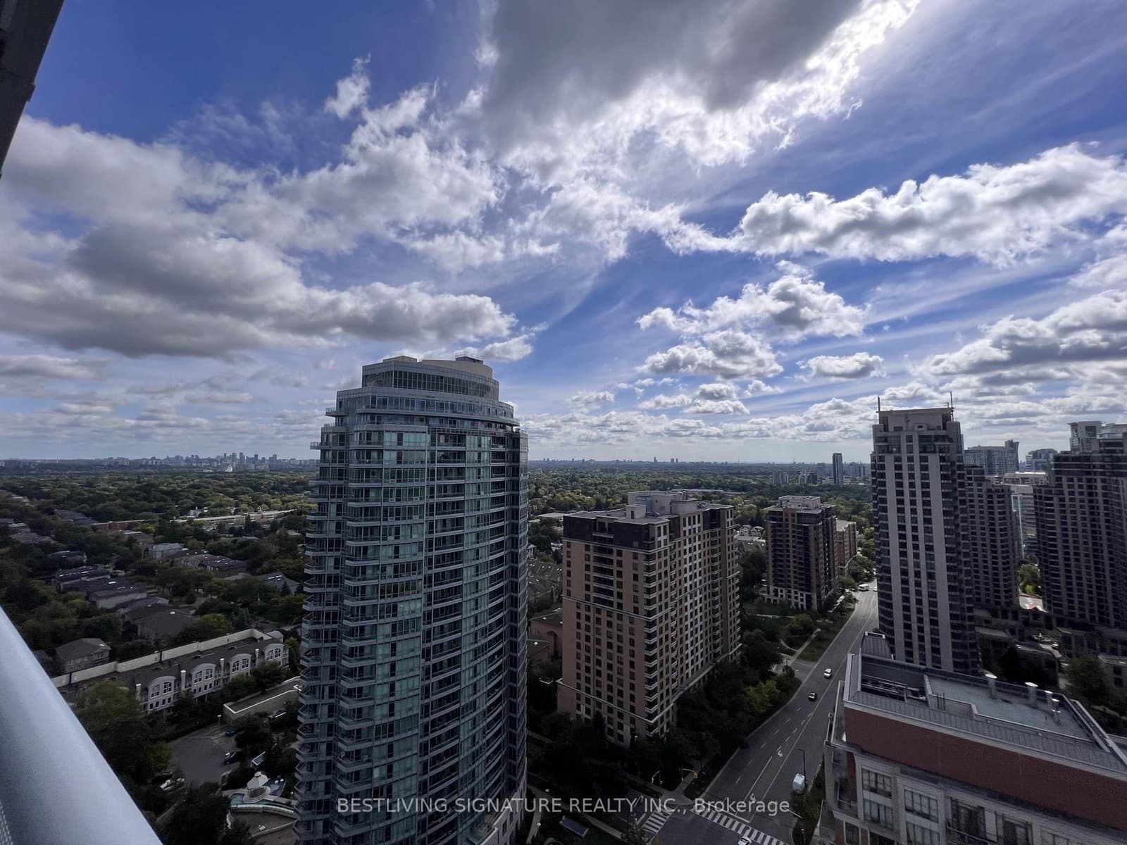 15 Holmes Avenue, Unit 2401 thumbnail 8