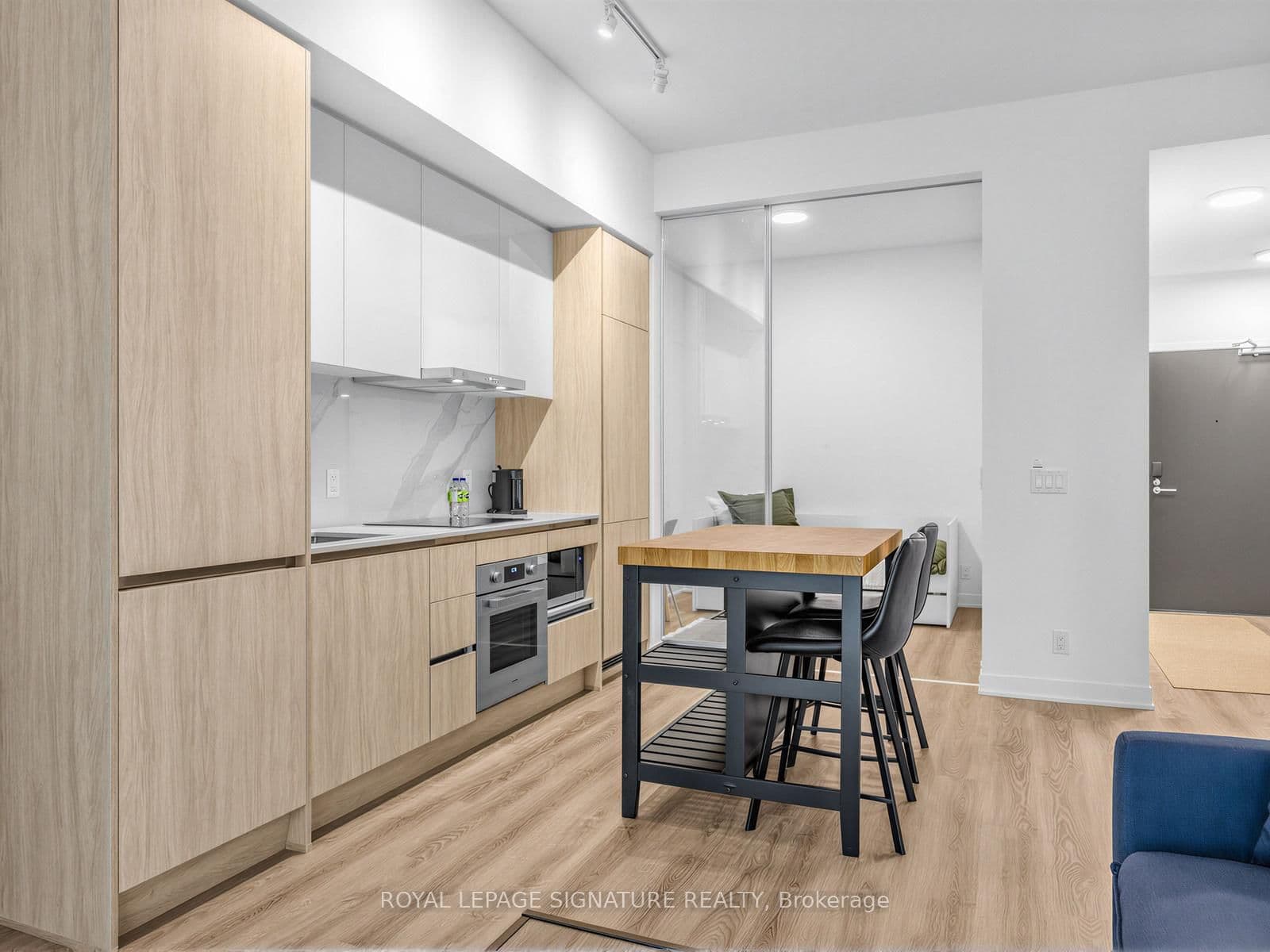 180 Front Street E, Unit 508 thumbnail 11