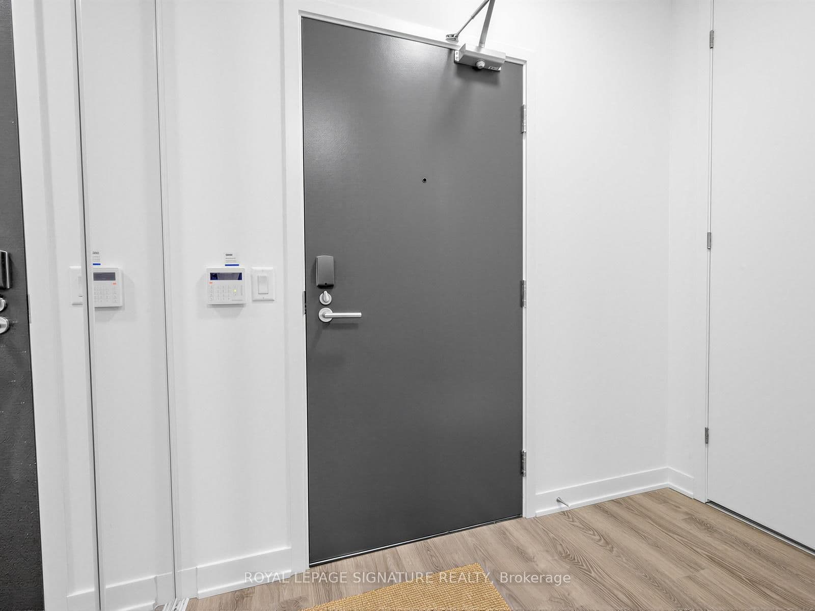 180 Front Street E, Unit 508 thumbnail 2