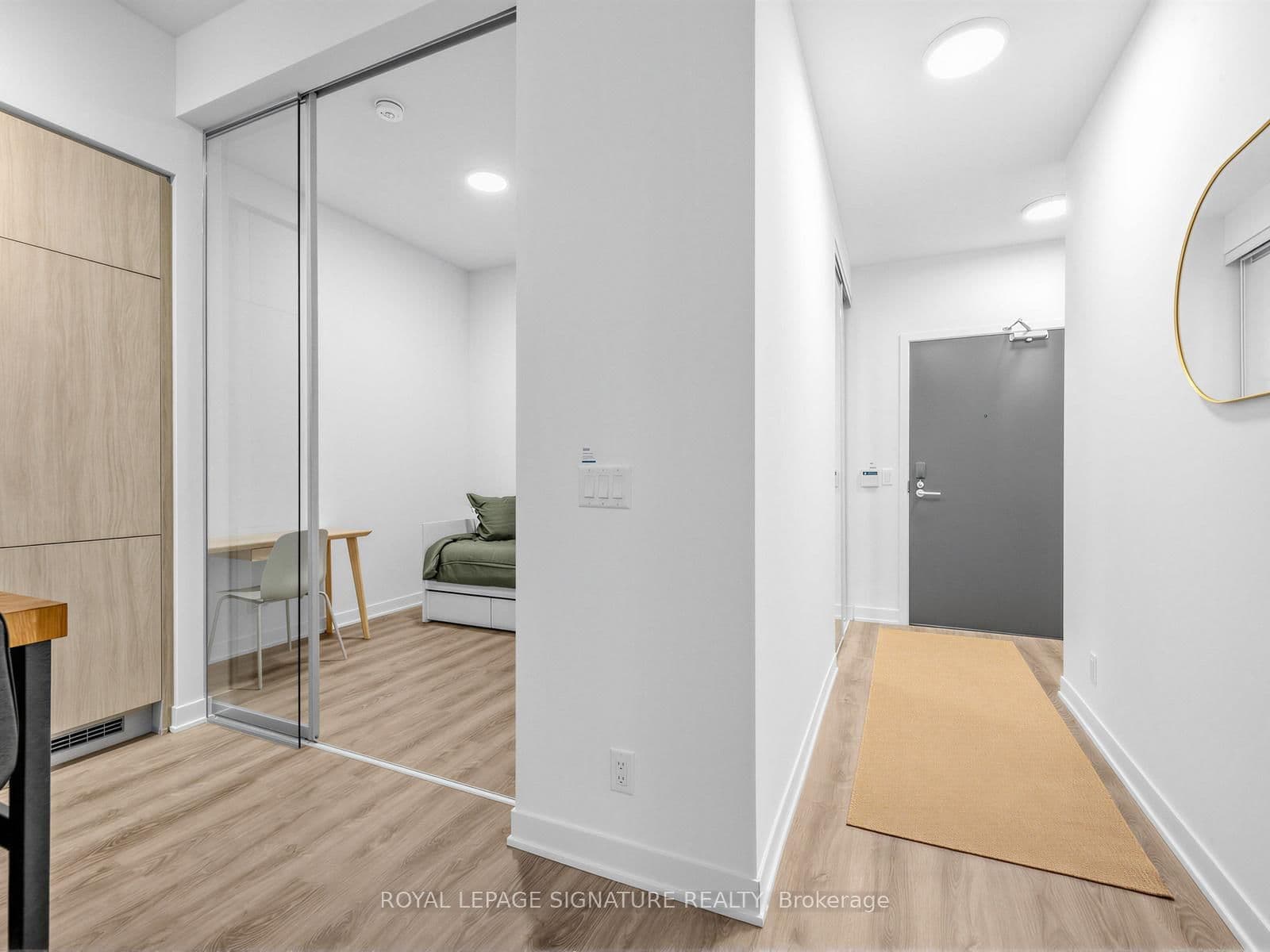 180 Front Street E, Unit 508 thumbnail 5