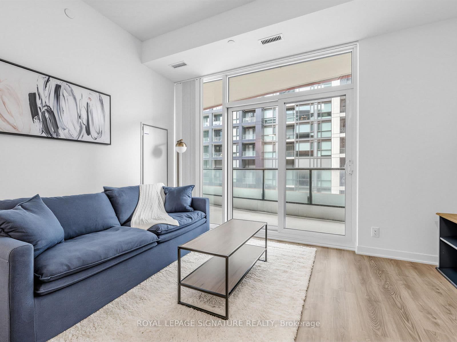 180 Front Street E, Unit 508 thumbnail 8