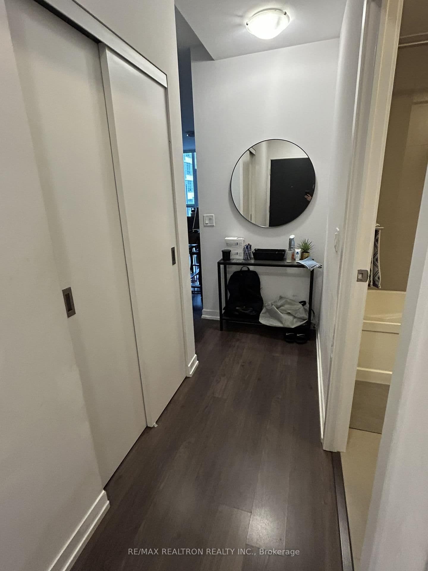 98 Lillian Street, Unit 427 thumbnail 4