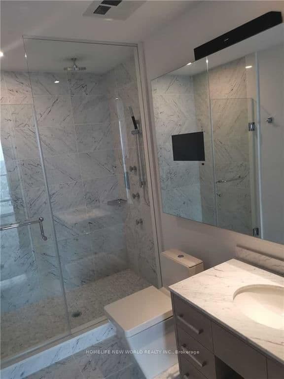488 University Avenue, Unit 4005 thumbnail 7