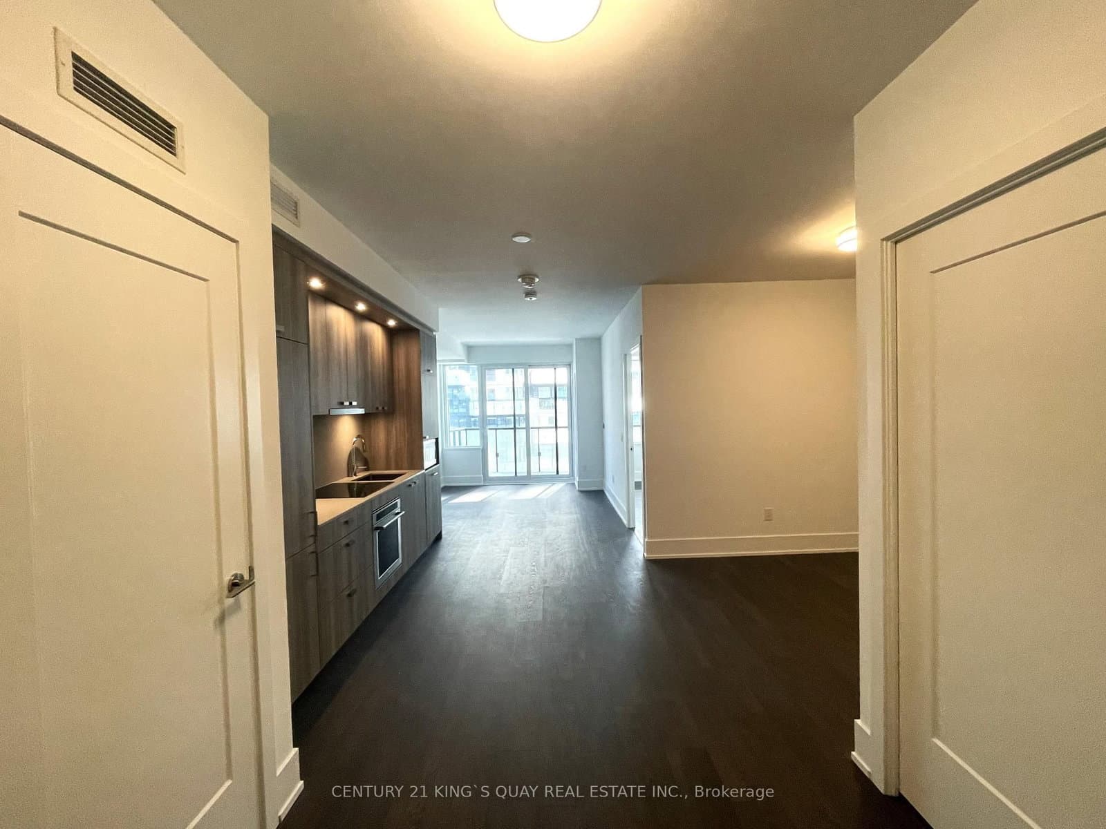 480 Front Street W, Unit 1210 thumbnail 7
