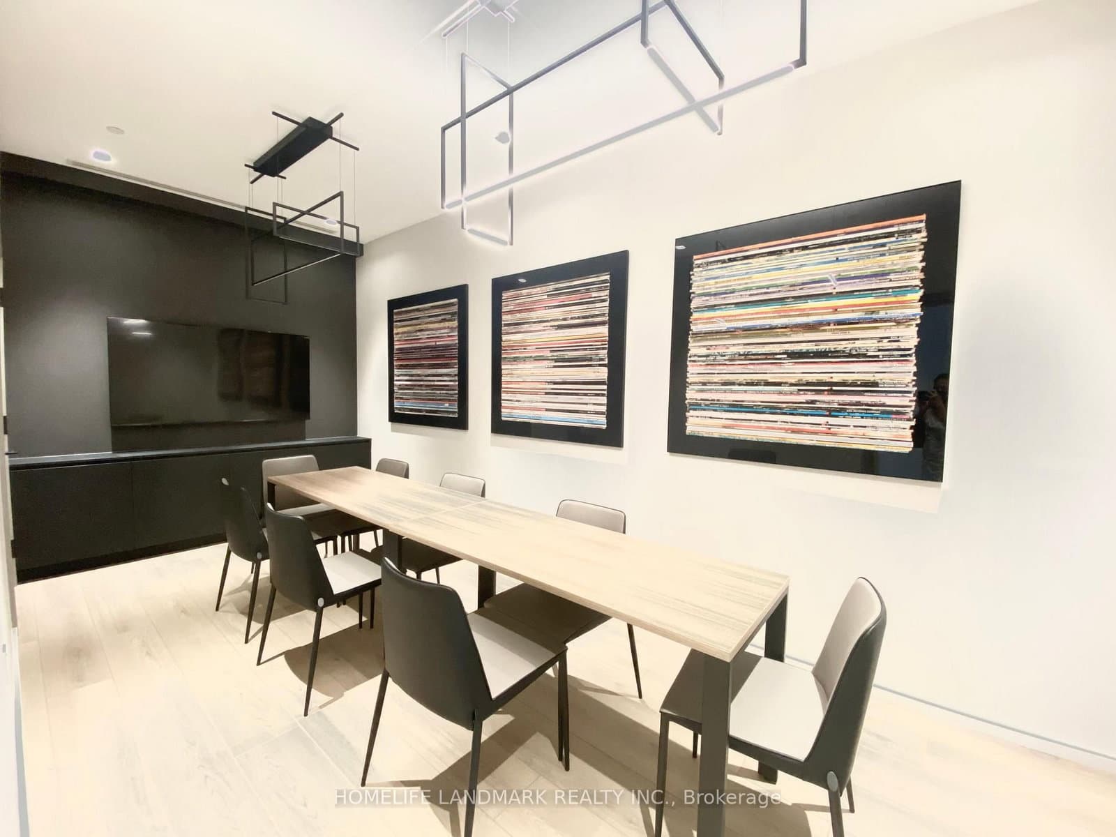 609 Sherbourne Street, Unit 2807 thumbnail 23