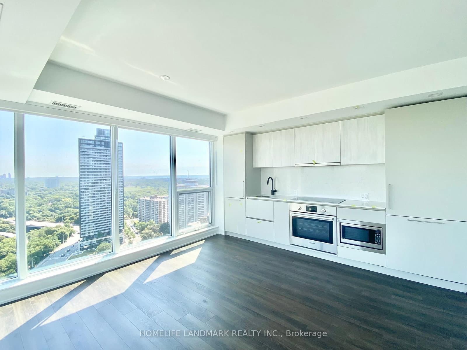609 Sherbourne Street, Unit 2807 thumbnail 4