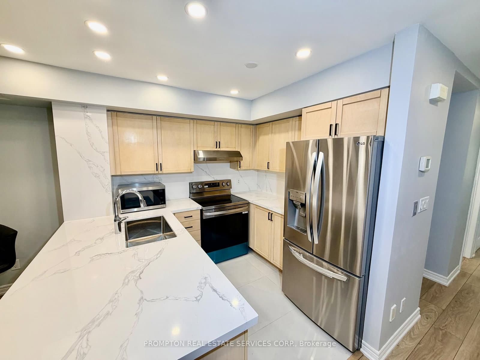 285 ANTIBES Drive, Unit 11 - Image 1