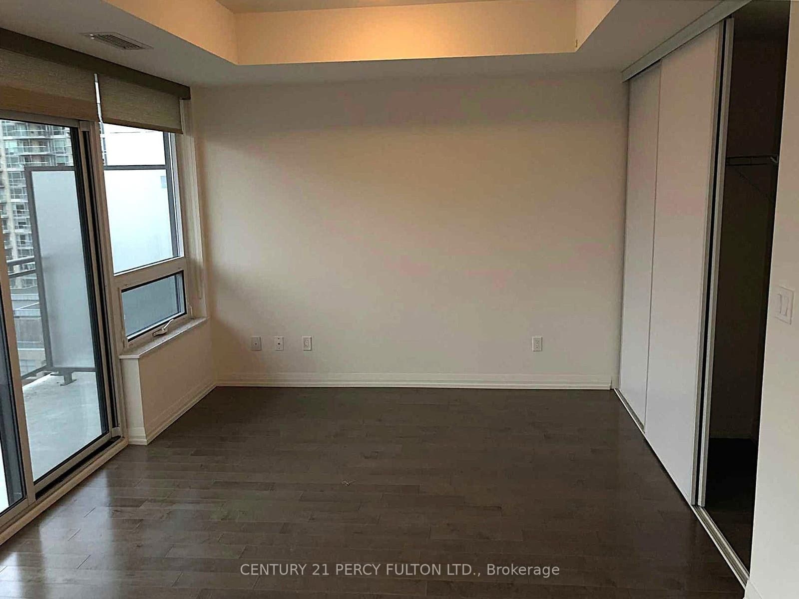 460 Adelaide Street E, Unit 1212 thumbnail 4