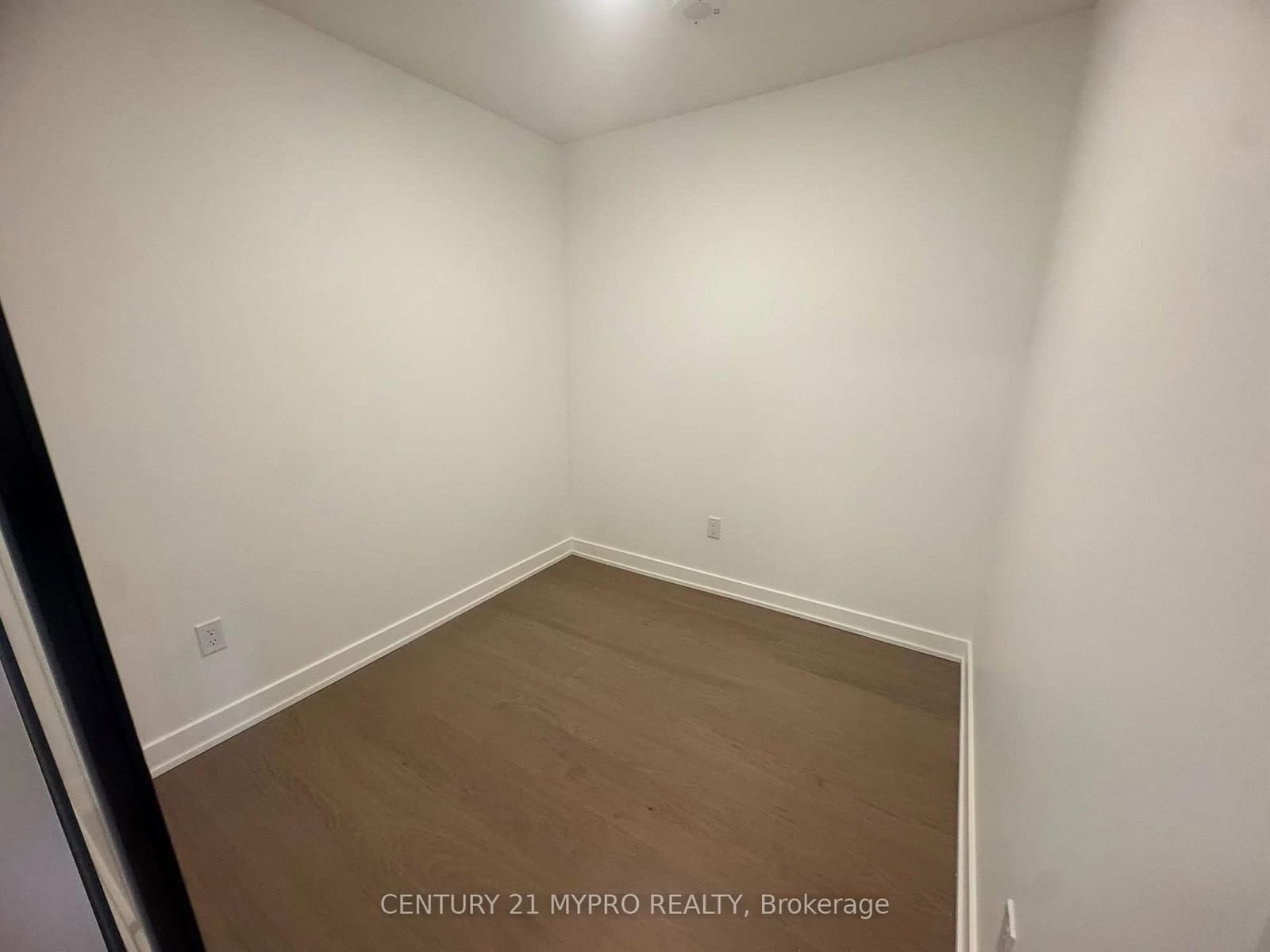 91 Montclair Avenue, Unit 716 thumbnail 11