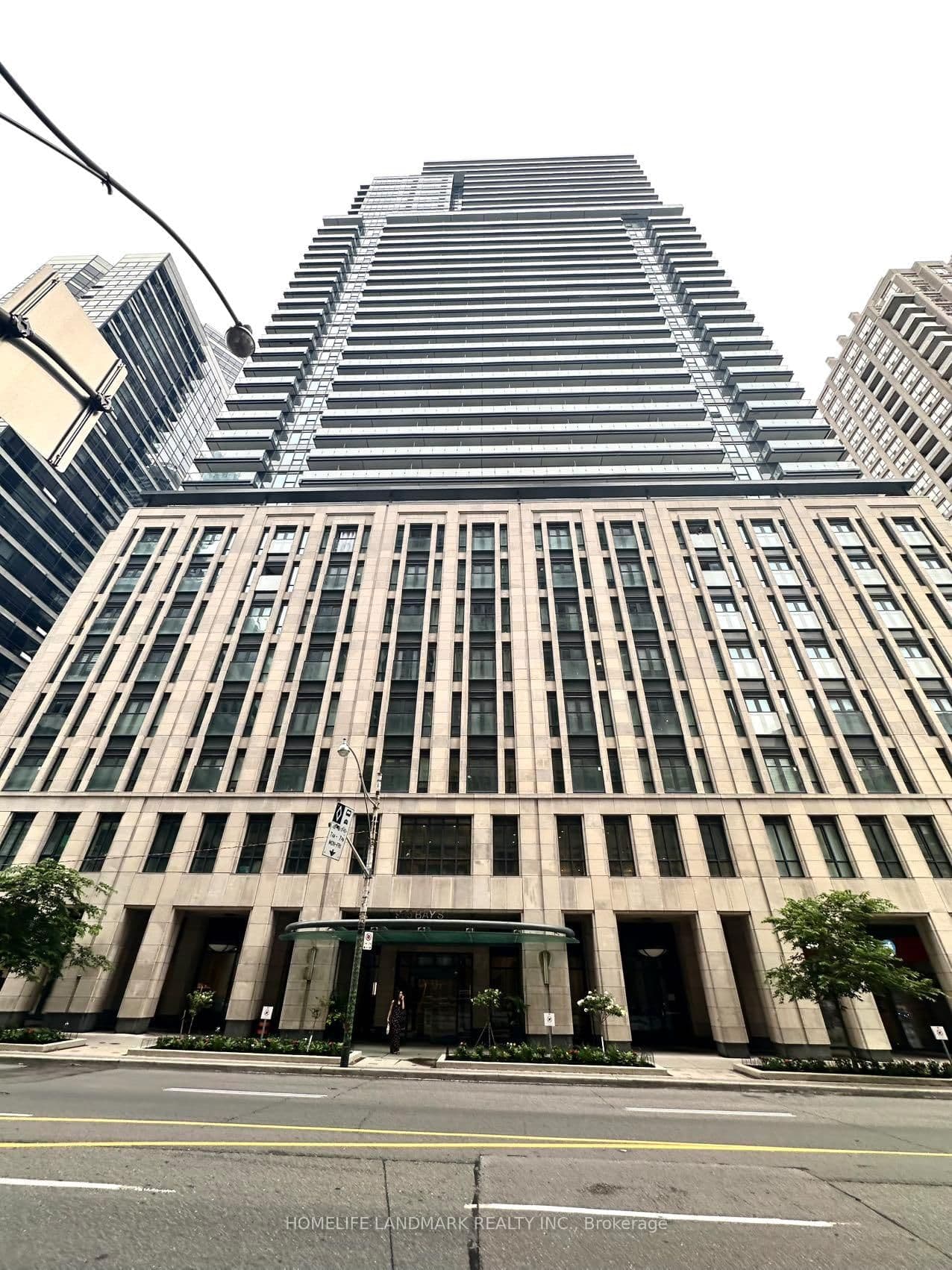 955 Bay Street, Unit 2912 thumbnail 2