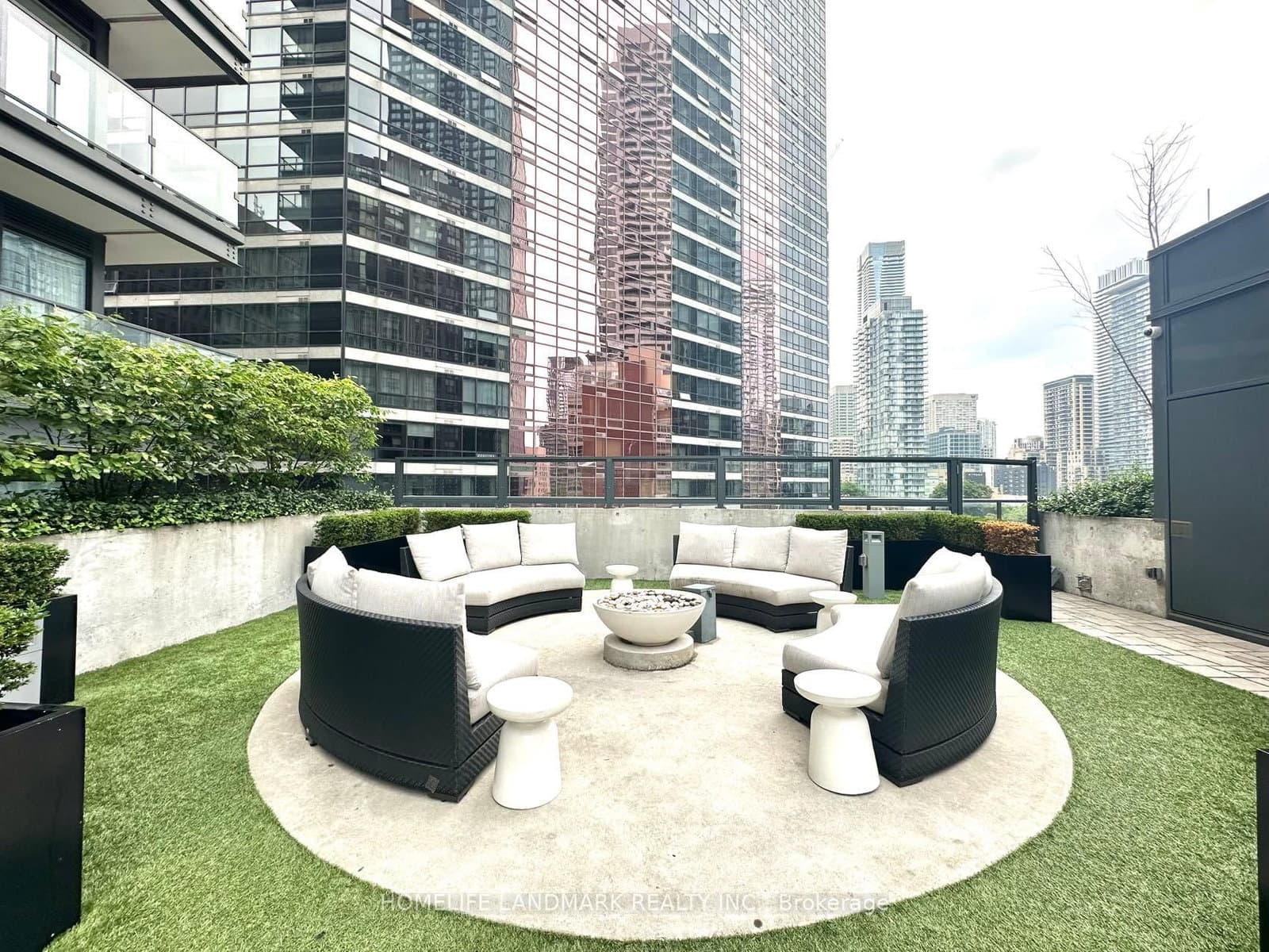 955 Bay Street, Unit 2912 thumbnail 22