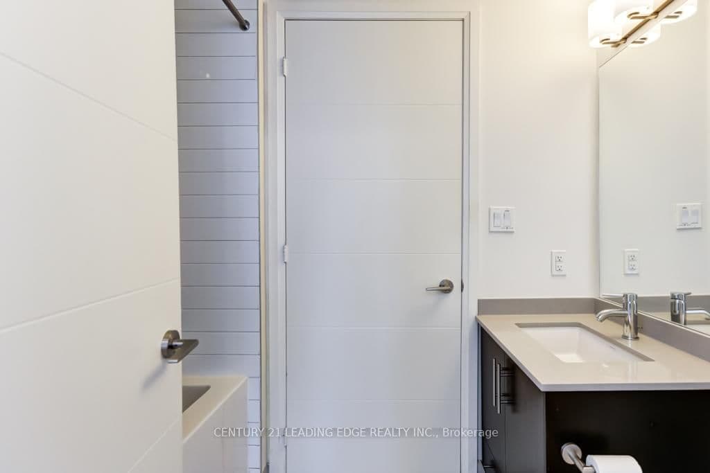 460 Adelaide Street E, Unit 939 thumbnail 13