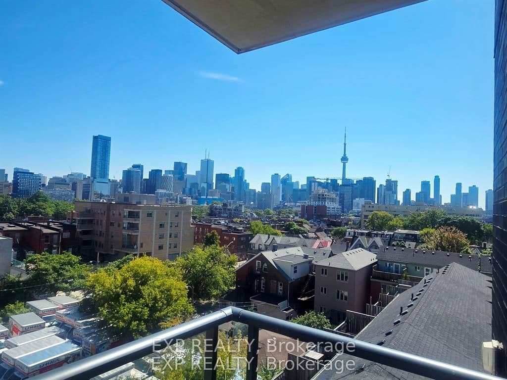 297 College Street, Unit 608 thumbnail 11