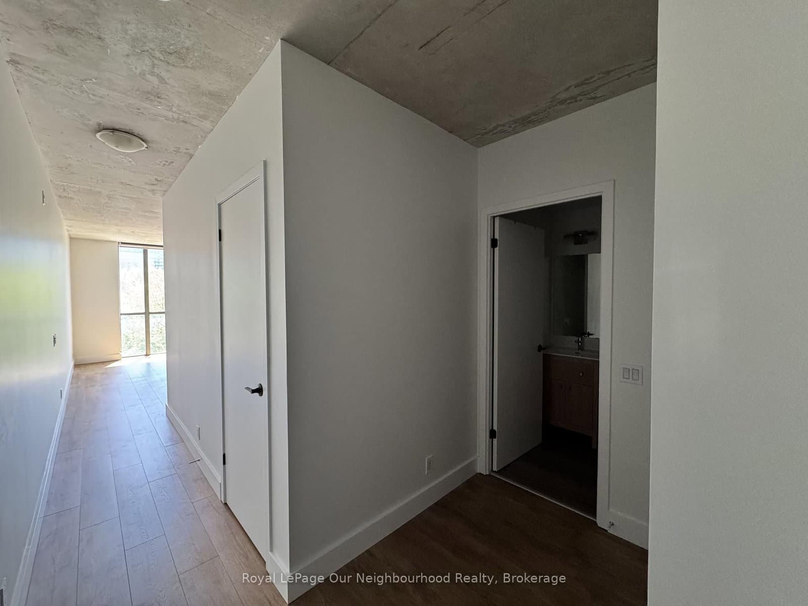 2 Gladstone Avenue, Unit 308 thumbnail 3