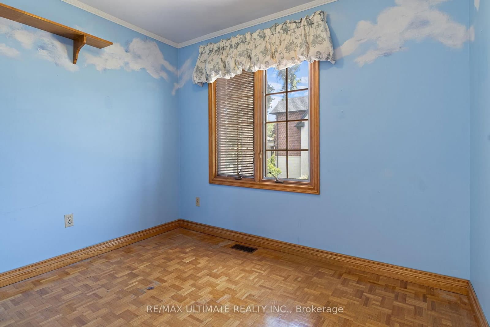 519 Douglas Avenue thumbnail 25