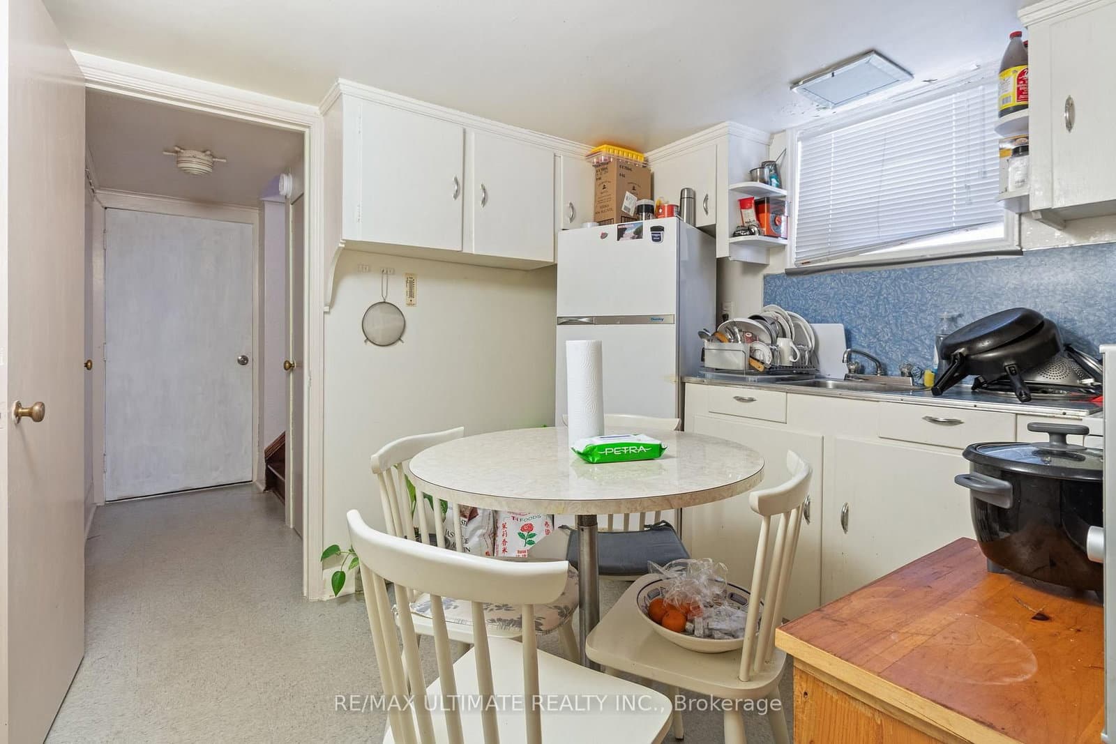 519 Douglas Avenue thumbnail 34