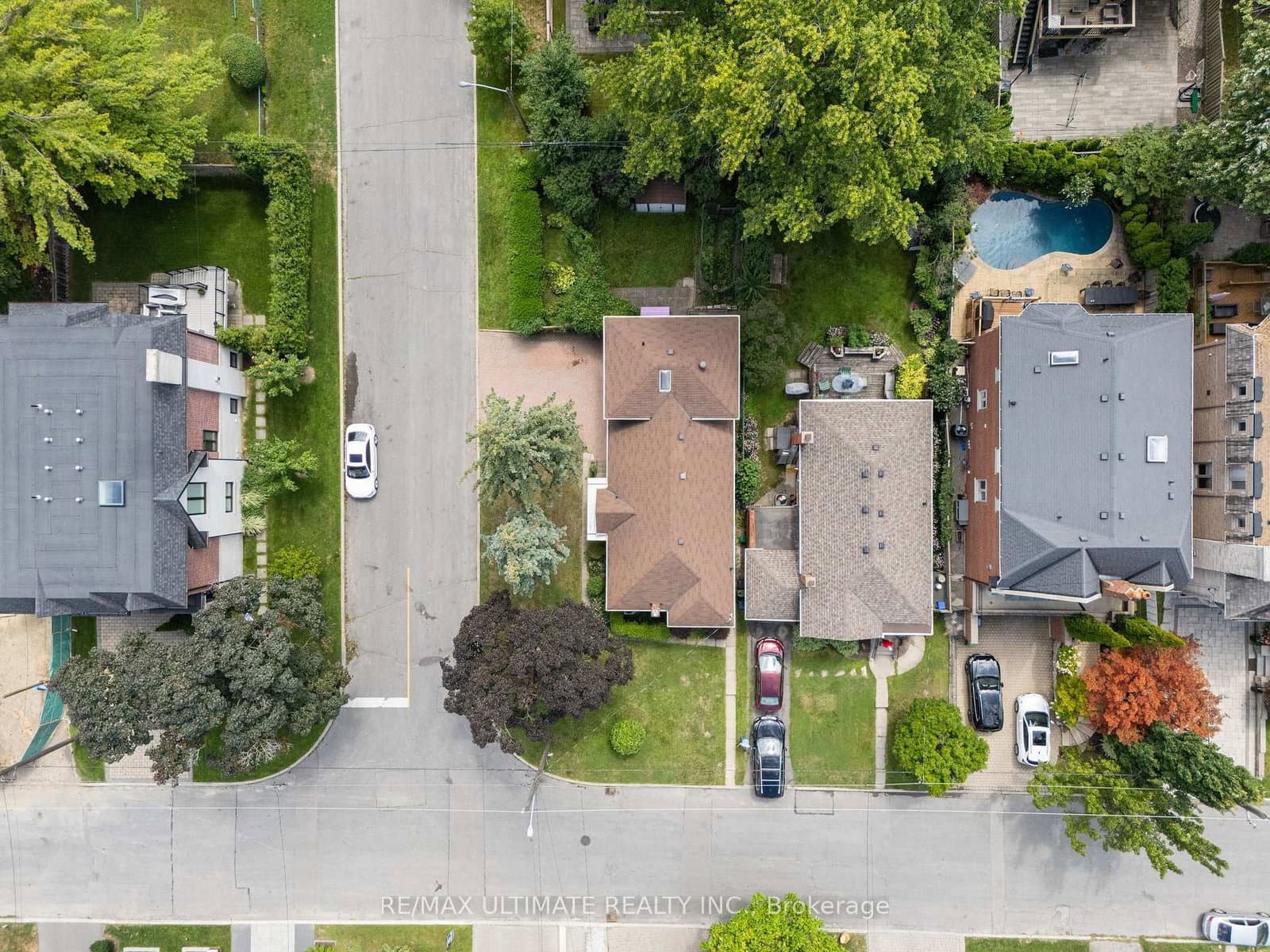 519 Douglas Avenue thumbnail 41