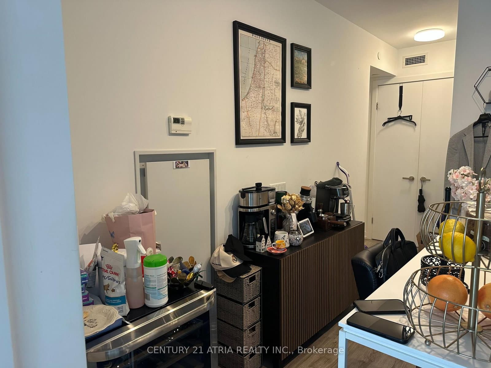 77 Shuter Street, Unit 1616 thumbnail 2