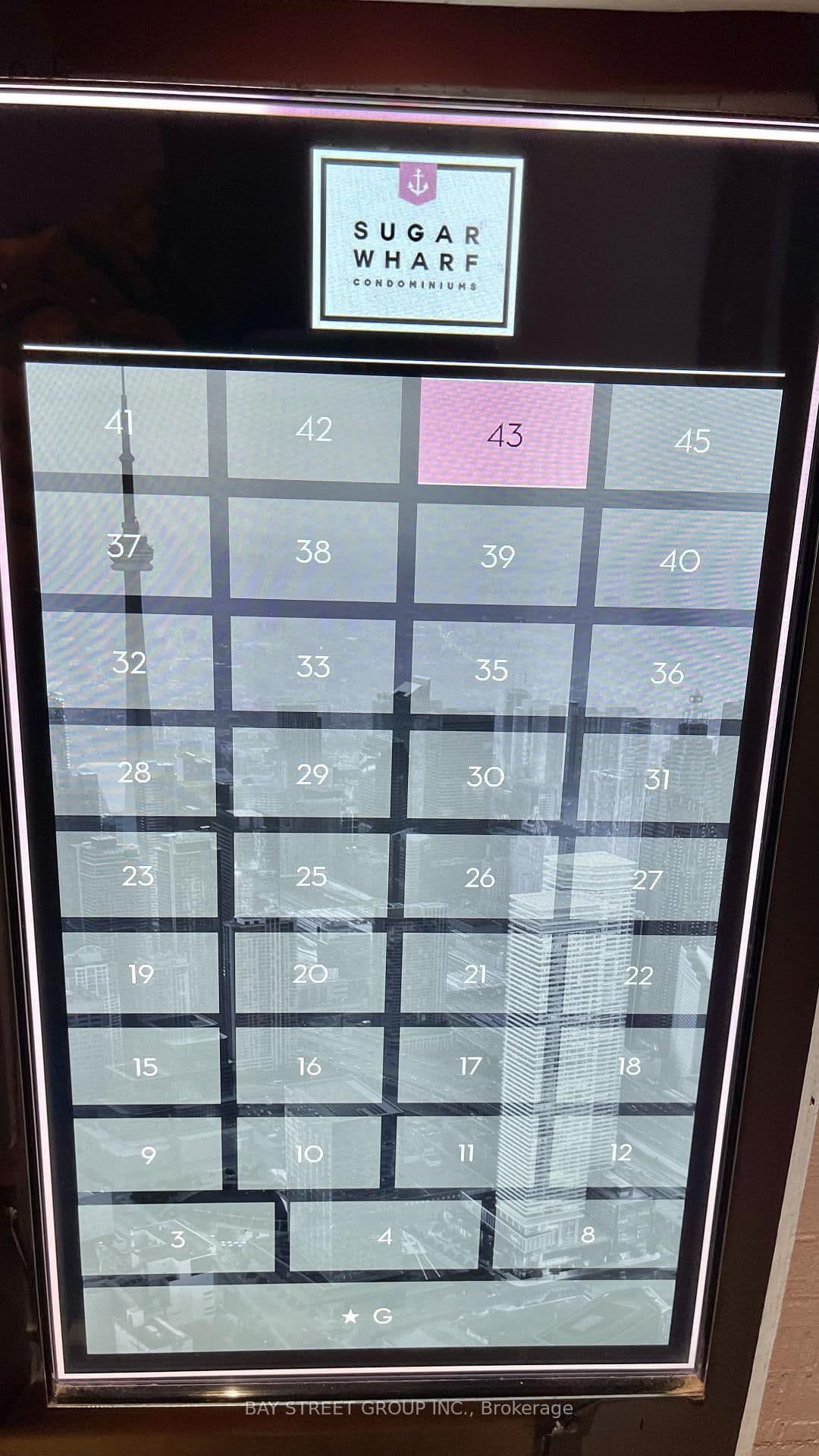 138 Downes Street, Unit 4302 thumbnail 25