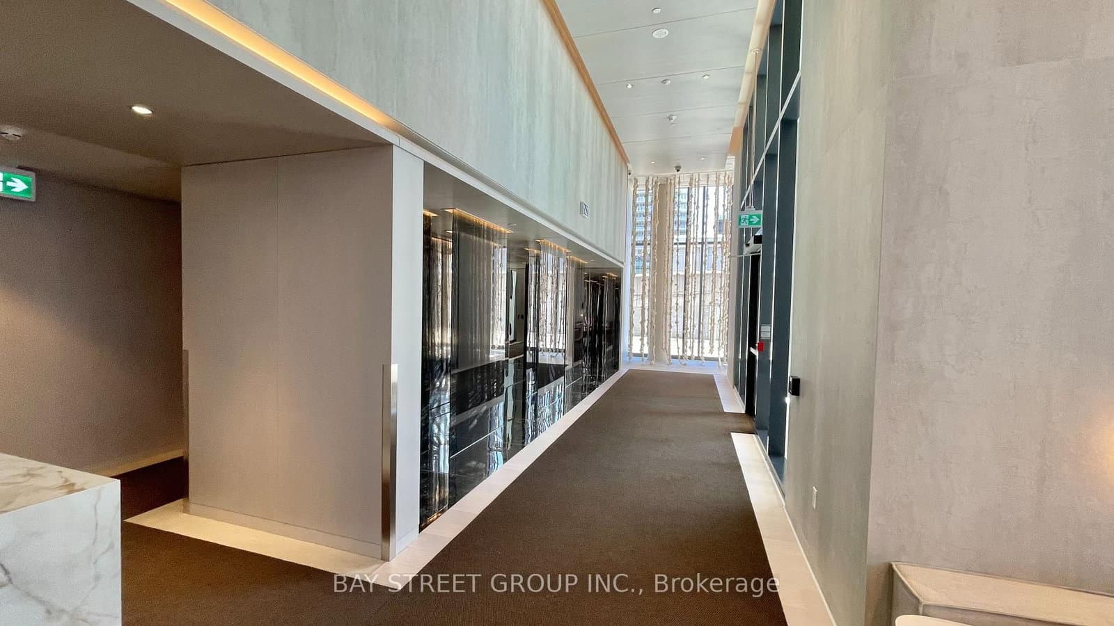 138 Downes Street, Unit 4302 thumbnail 4