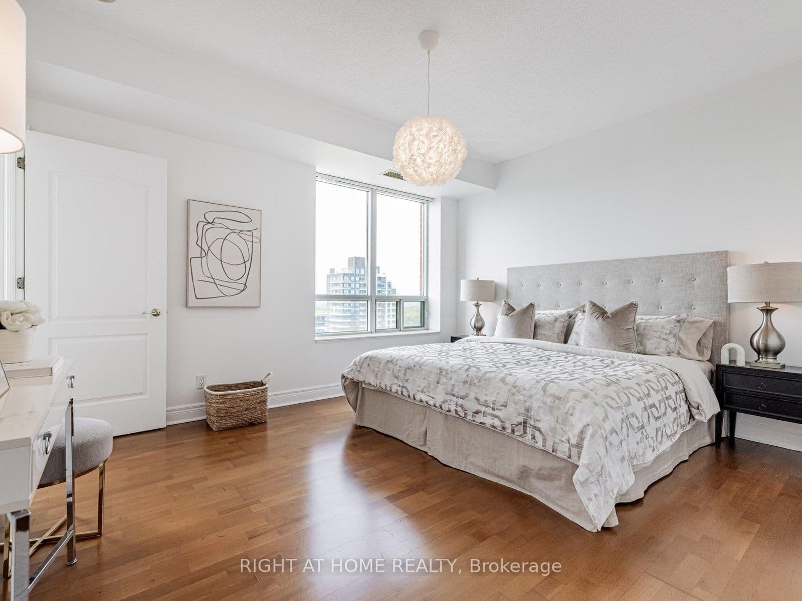 1 Clairtrell Road, Unit RG1 thumbnail 9