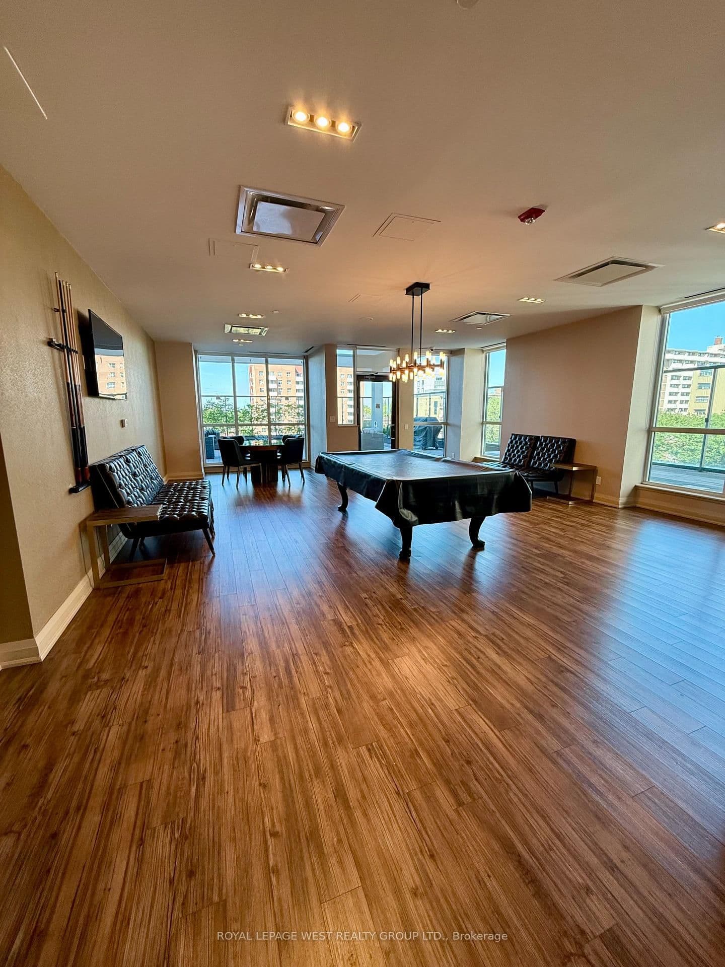 1486 Bathurst Street, Unit 403 thumbnail 23
