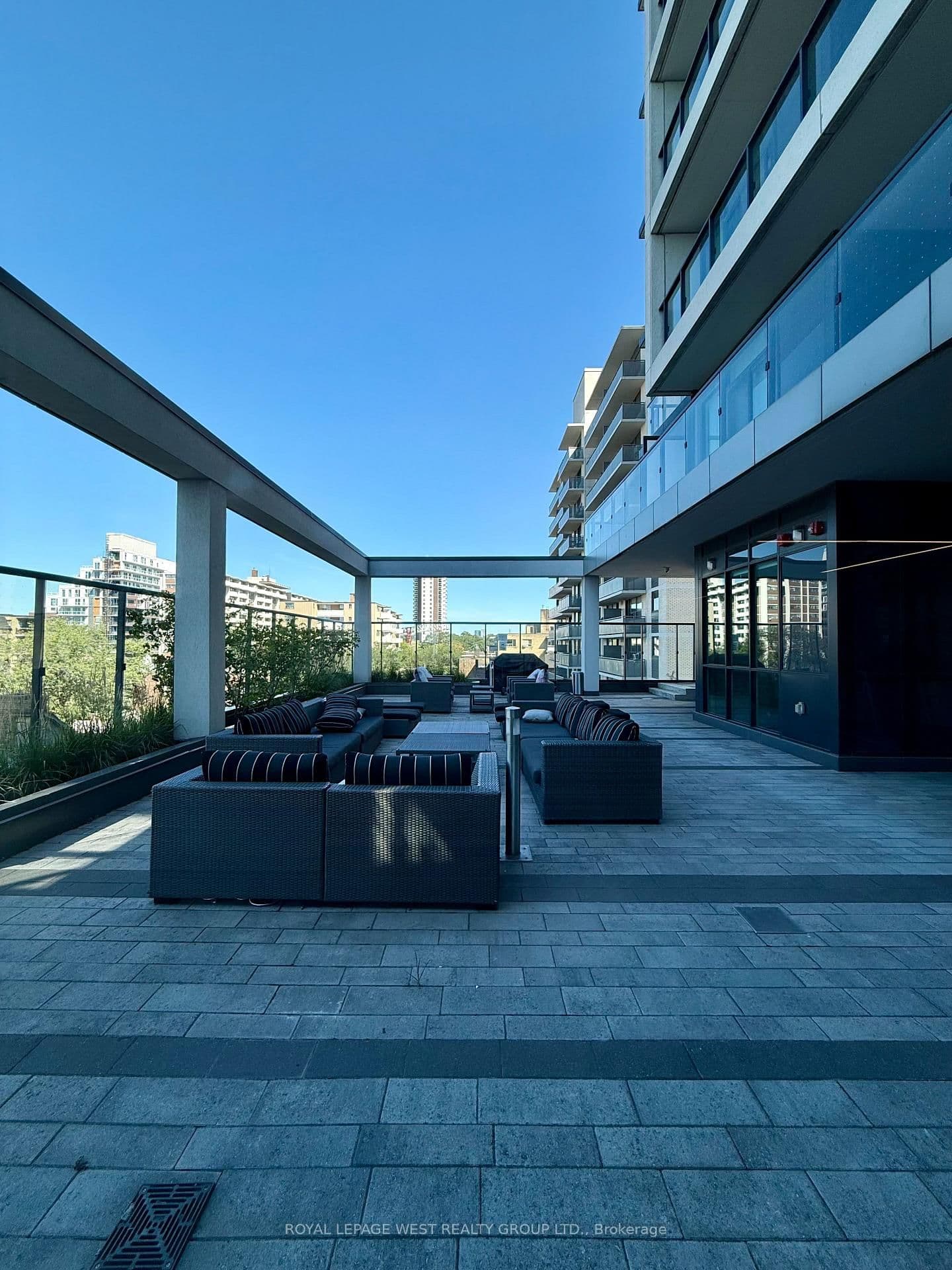 1486 Bathurst Street, Unit 403 thumbnail 24