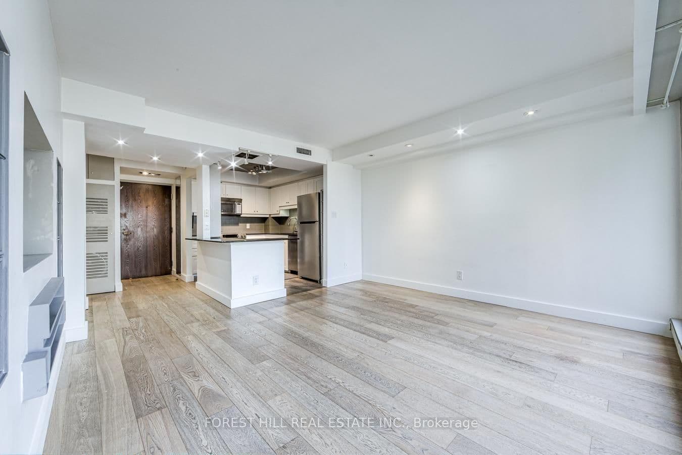 65 Harbour Square, Unit 1707 thumbnail 12