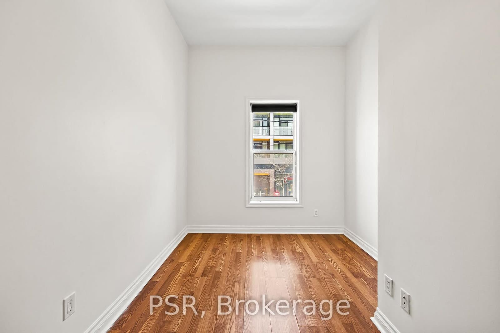 112 Ossington Avenue, Unit Front thumbnail 17