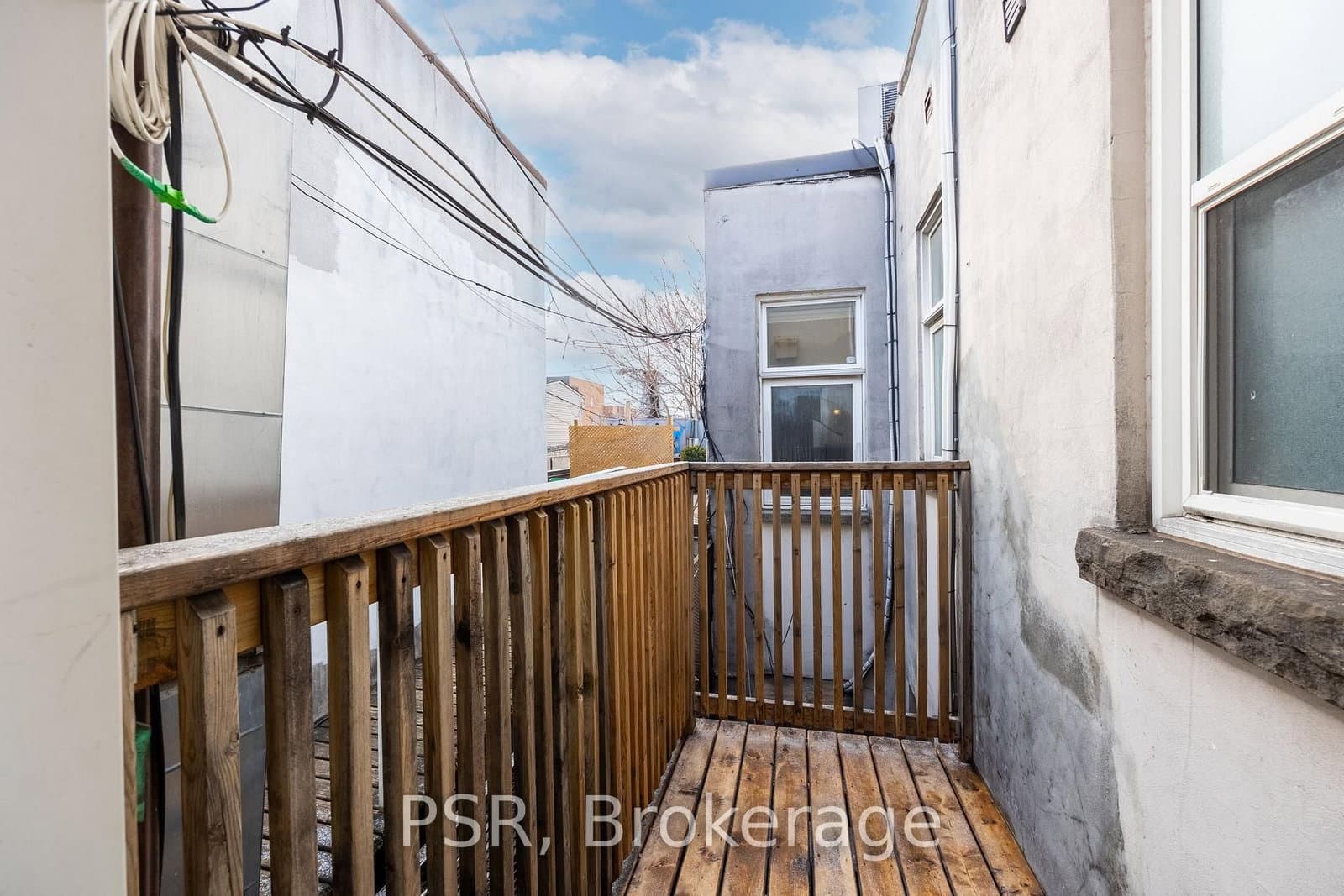 112 Ossington Avenue, Unit Front thumbnail 22