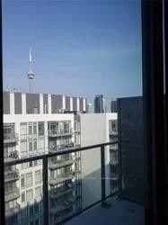 111 Bathurst Street, Unit 1612 thumbnail 7