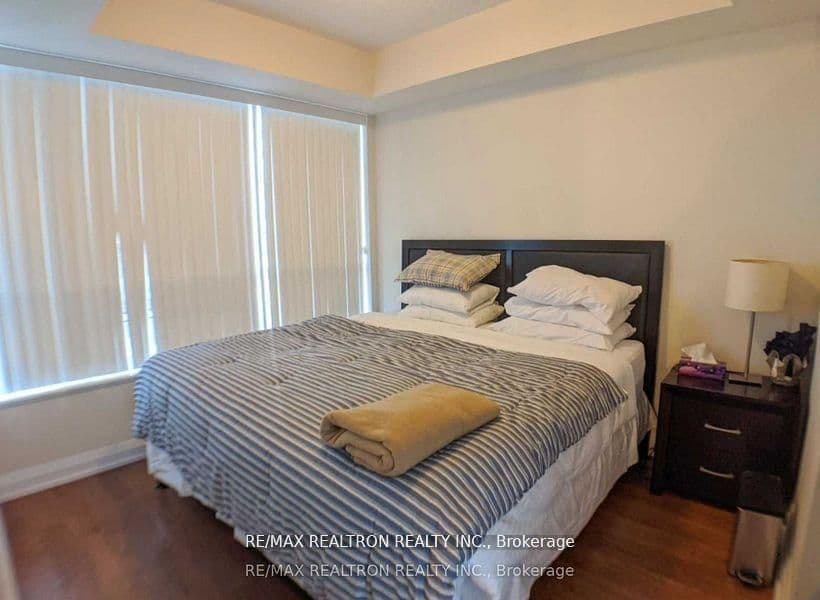 2 Anndale Drive, Unit 2604 thumbnail 3