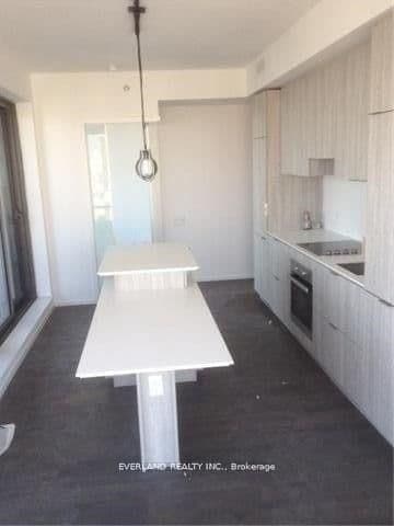 5 St Joseph Street, Unit 3810 thumbnail 17