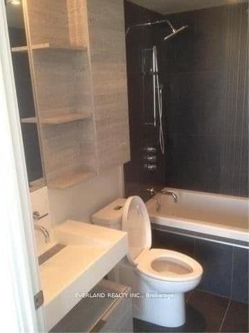 5 St Joseph Street, Unit 3810 thumbnail 21