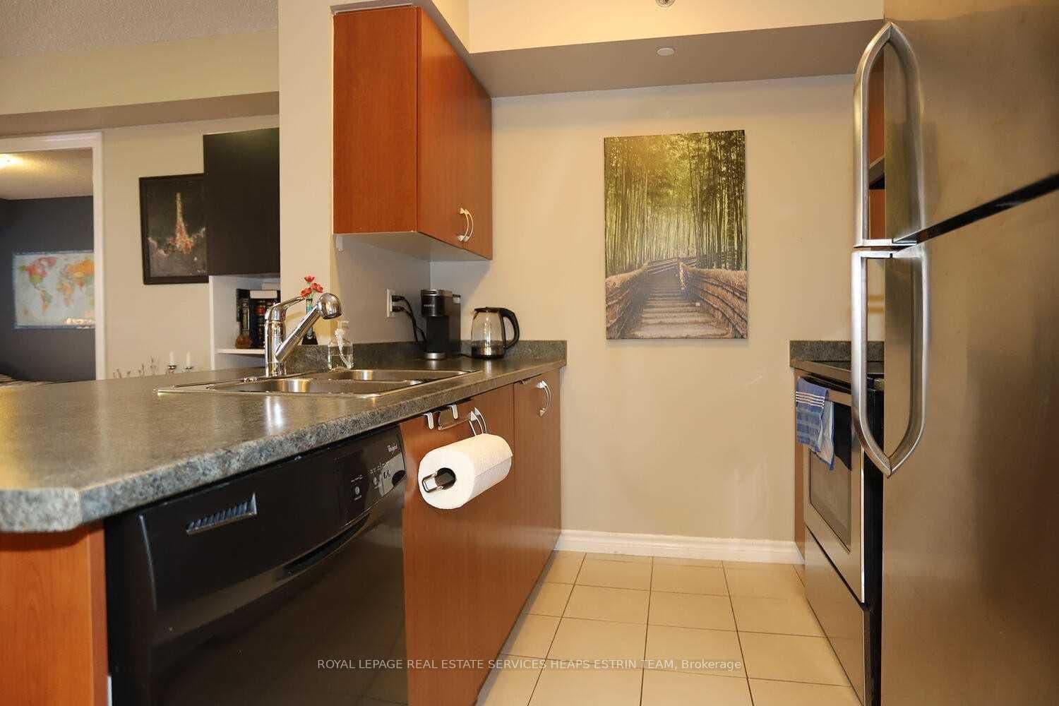 35 Saranac Boulevard, Unit 614 thumbnail 13
