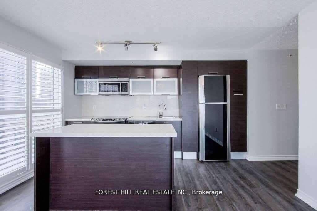 386 Yonge Street, Unit 1615 thumbnail 16