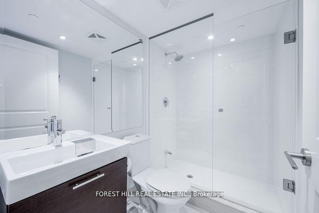 386 Yonge Street, Unit 1615 thumbnail 28