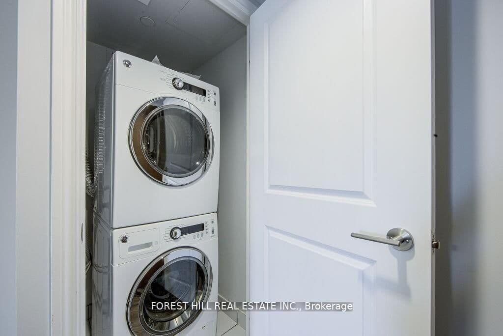 386 Yonge Street, Unit 1615 thumbnail 29
