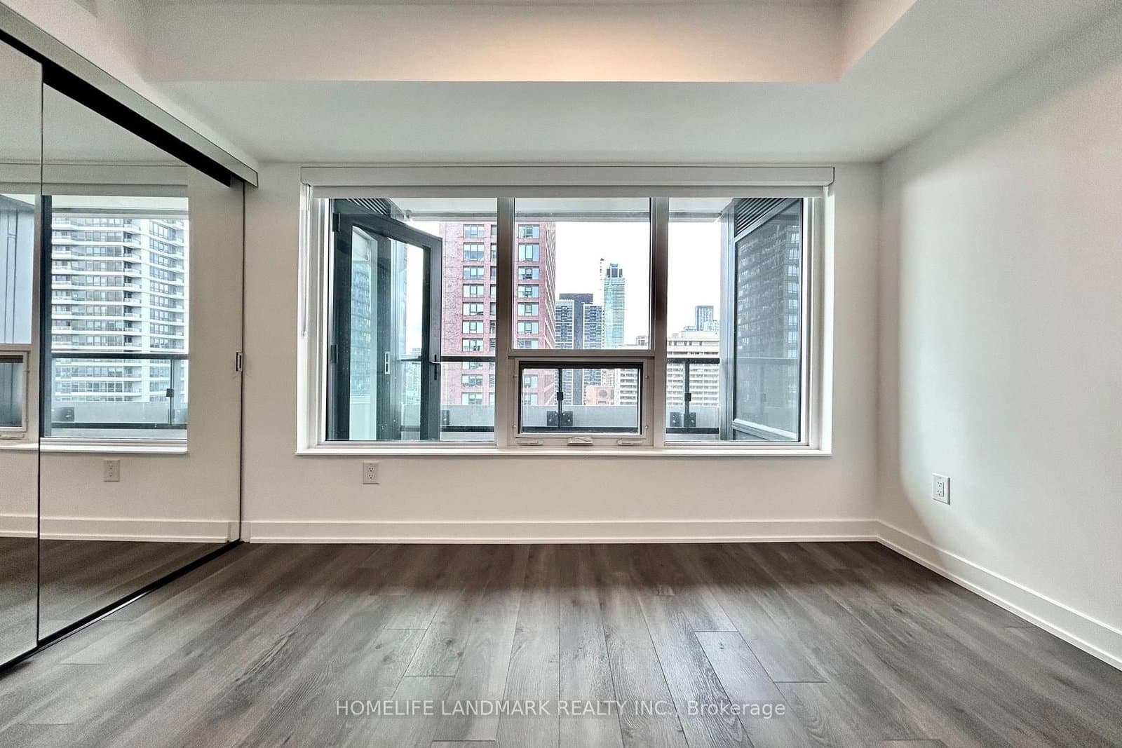 609 Sherbourne Street, Unit 2203 thumbnail 9