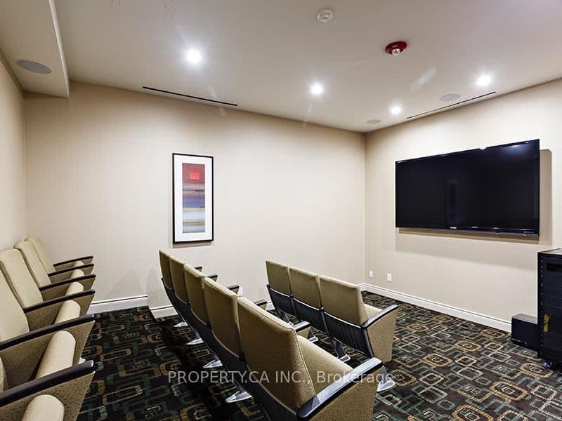 525 Wilson Avenue, Unit 118 thumbnail 36