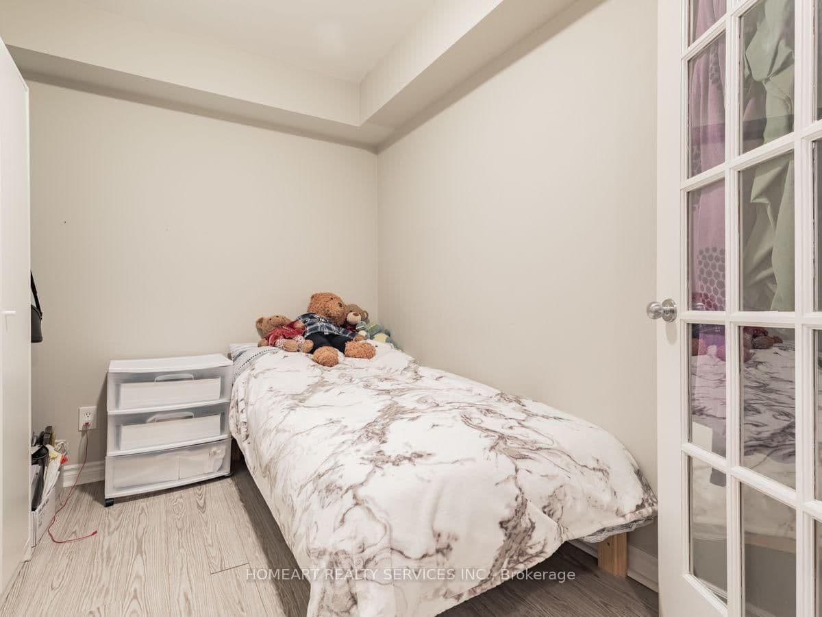 3 Rean Drive, Unit 2012 thumbnail 12