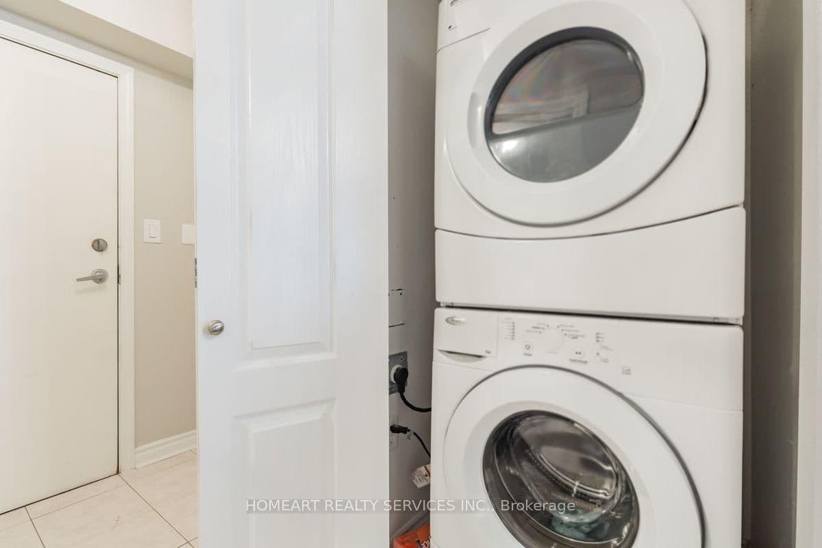 3 Rean Drive, Unit 2012 thumbnail 17