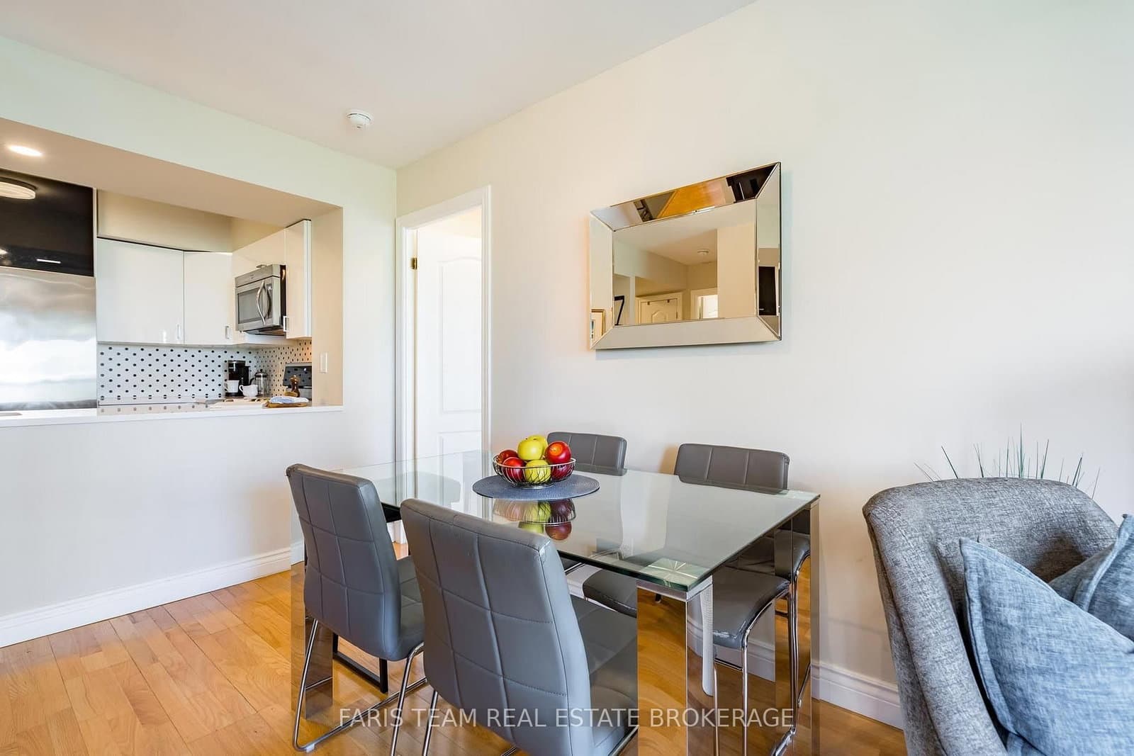 5 Rosehill Avenue, Unit 703 thumbnail 11