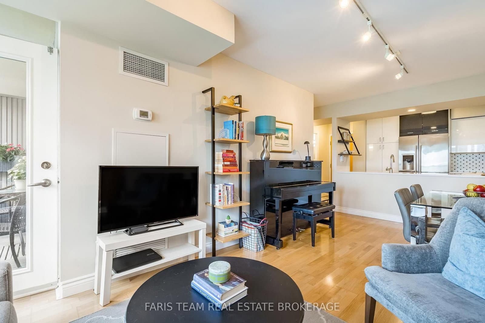 5 Rosehill Avenue, Unit 703 thumbnail 15