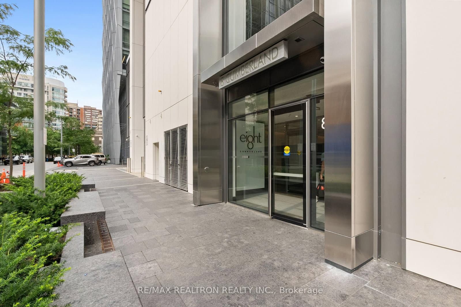 8 Cumberland Street, Unit 2704 thumbnail 2